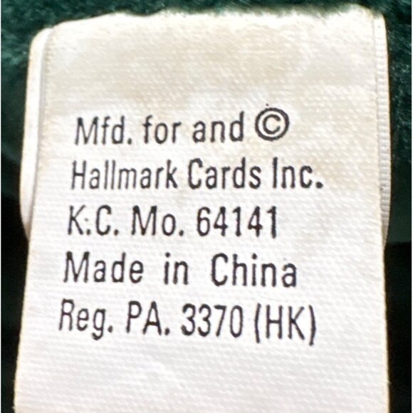 Hallmark Christmas Plush Kiss Kiss Mistletoe Kissing Bears Magnetic Noses 9" - Picture 4 of 11